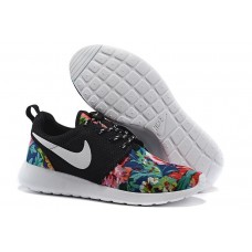 Кроссовки Nike Roshe Run Black цветы (V-142)