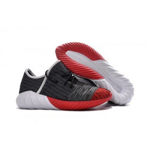 Кроссовки Adidas Yeezy Boost 550 Серо/красные (О413)