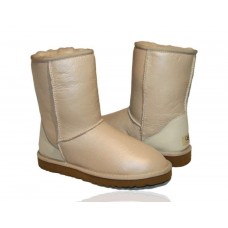UGG Classic Short Leather Sand